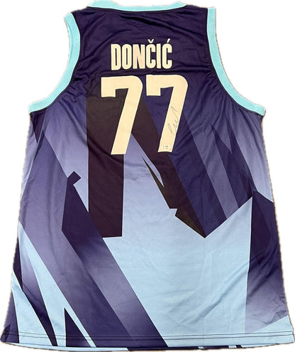 Luka Doncic signed Slovenia jersey PSA/DNA Los Angeles Lakers Autographed