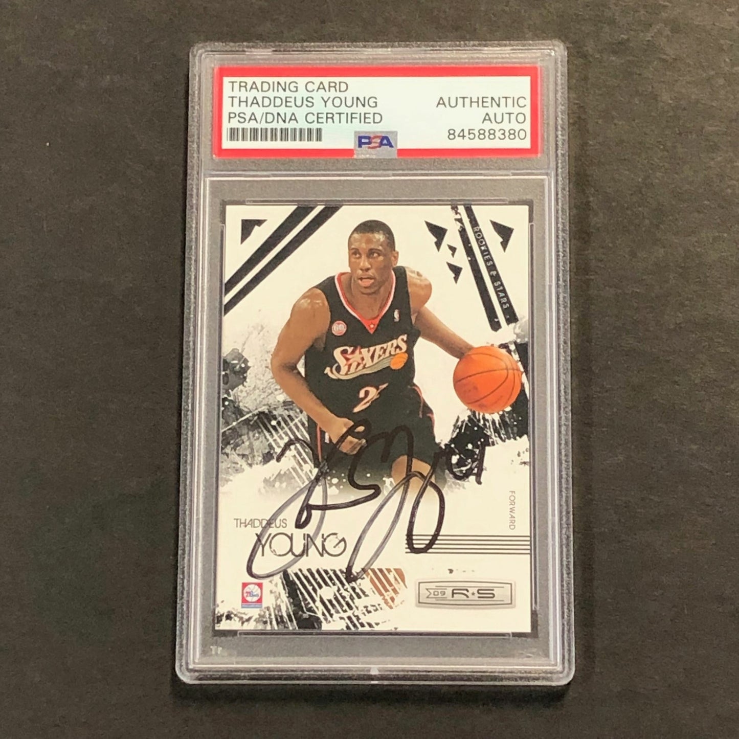 2009-10 Panini Rookies & Stars #75 Thaddeus Young Signed Card AUTO PSA Slabbed 7