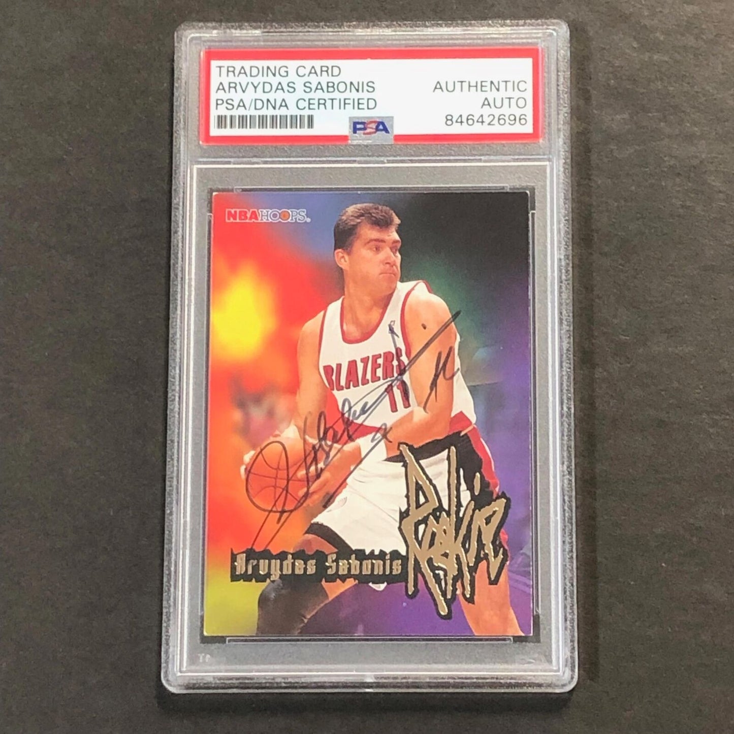 1996 Skybox NBA Hoops #279 ARVYDAS SABONIS Signed Card AUTO PSA Slabbed Trail Bl