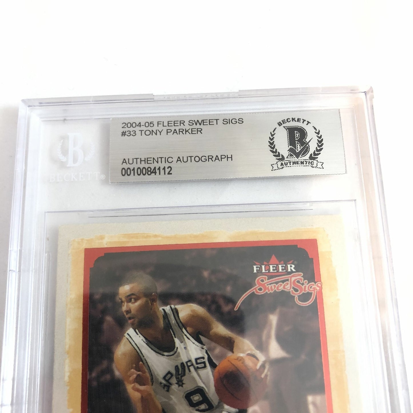2003-04 Fleer Sweet Sigs Tony Parker Signed AUTO #33 BAS BGS Beckett Slabbed Aut