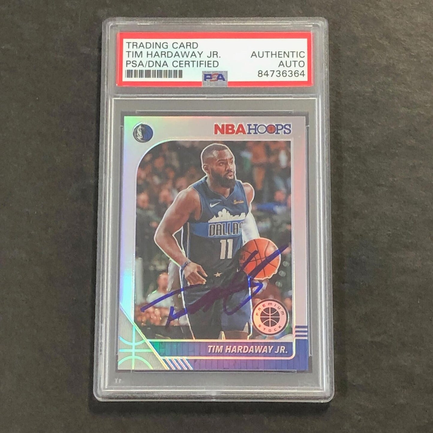 2019-20 Panini NBA Hoops #41 Tim Hardaway Jr. Signed Card AUTO PSA Slabbed Maver