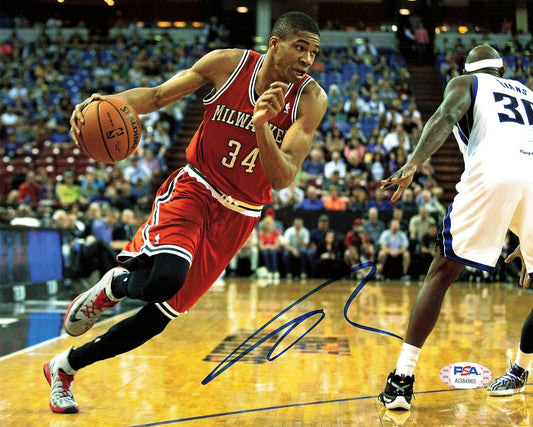 Giannis Antetokounmpo signed 8x10 photo PSA/DNA Milwaukee Bucks Autographed