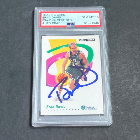 1991 Skybox #58 Brad Davis Signed Card AUTO 10 PSA Slabbed Mavericks