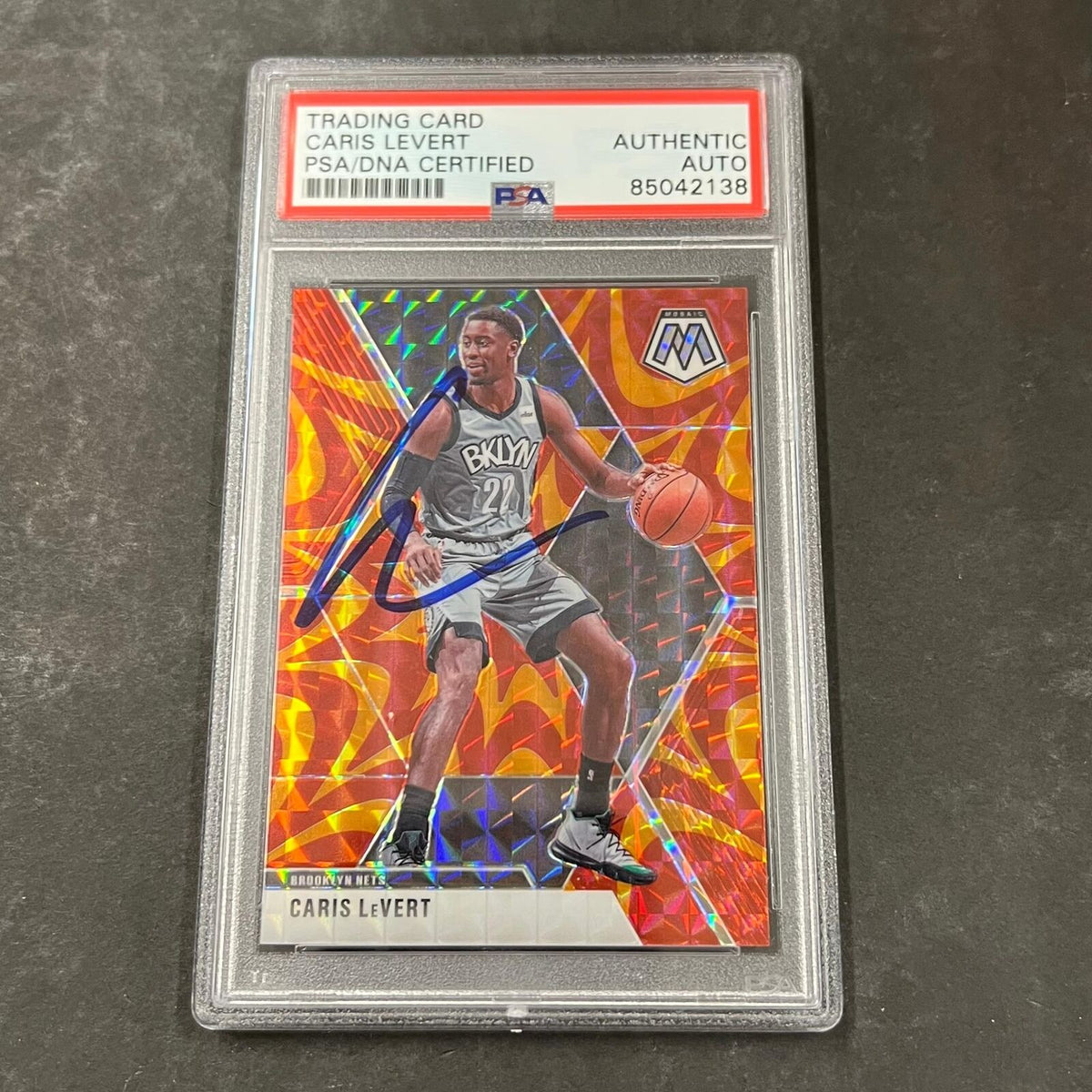 2019-20 Panini Mosaic #51 Caris Lavert Signed Card AUTO PSA Slabbed Nets RC
