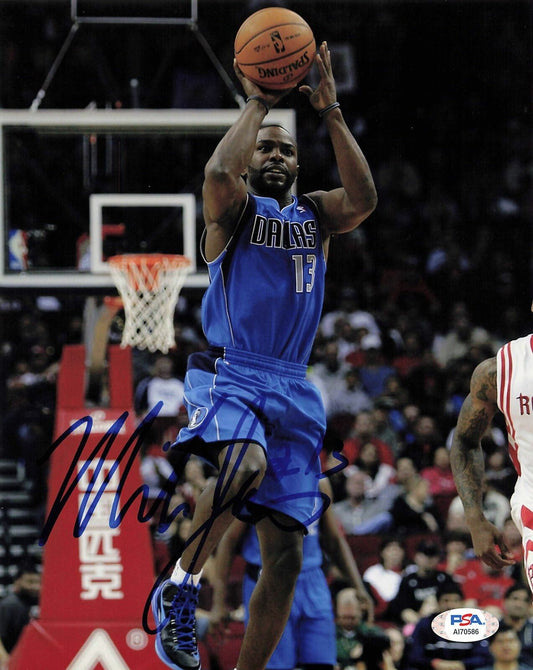 MIKE JAMES signed 8x10 photo PSA/DNA Dallas Mavericks Autographed