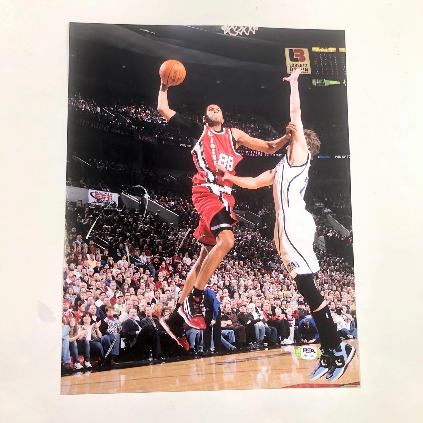 Nicolas Batum signed 11x14 photo PSA/DNA Portland Trailblazers Autographed Horne