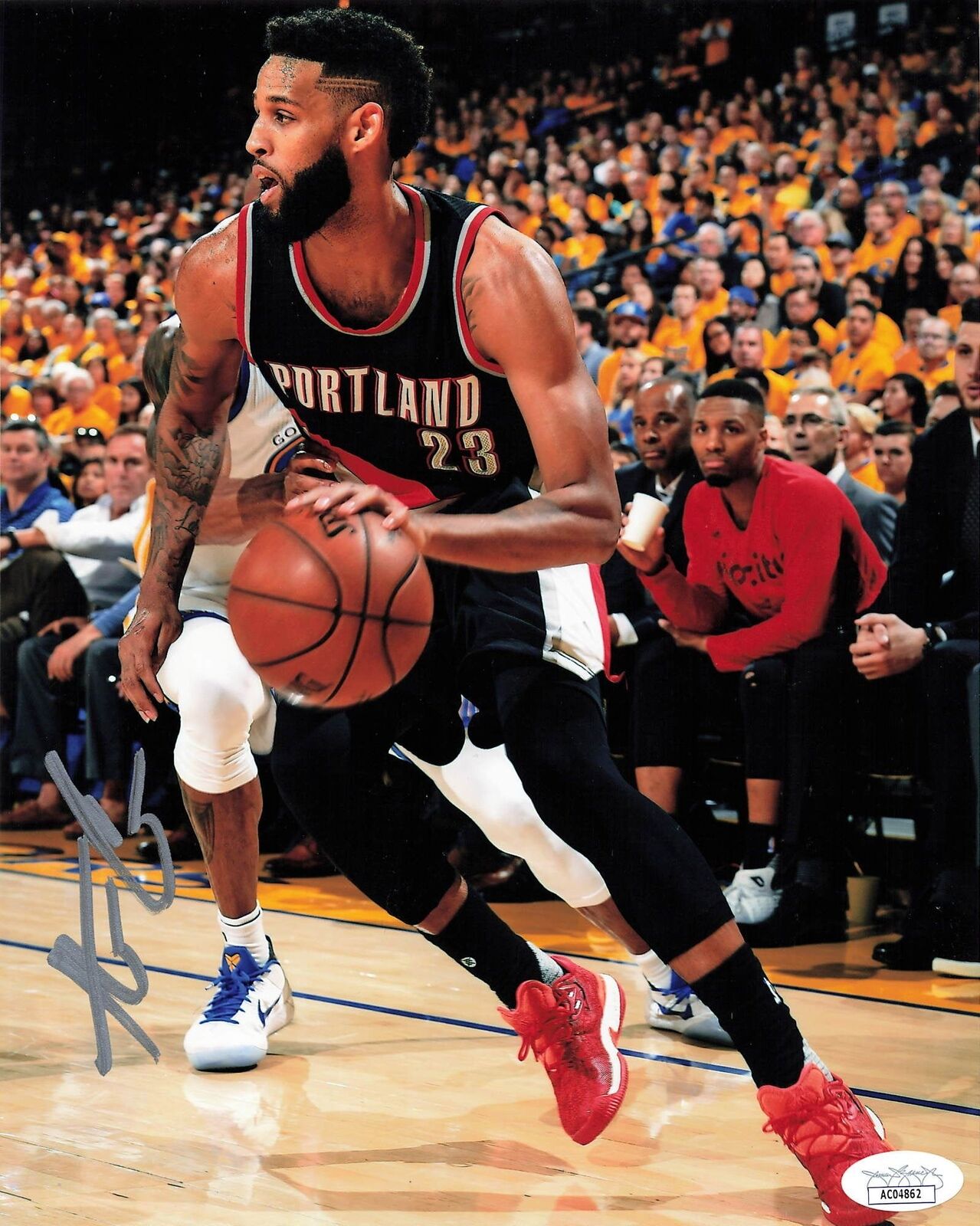 Allen Crabbe signed 8x10 photo JSA Trailblazers Autographed Hawks Nets