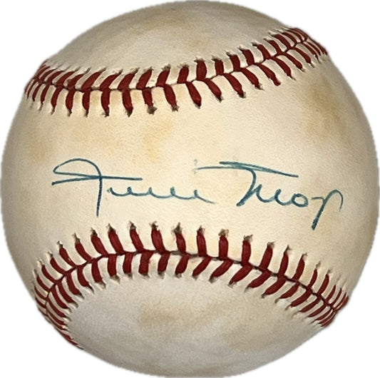 Willie Mays signed baseball PSA/DNA autographed Giants