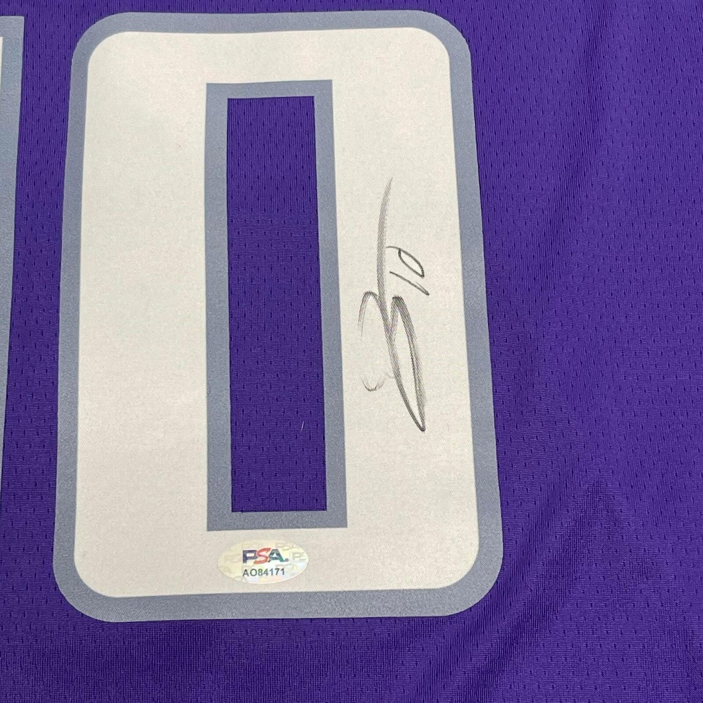 DeMar DeRozan signed jersey PSA/DNA Sacramento Kings Autographed